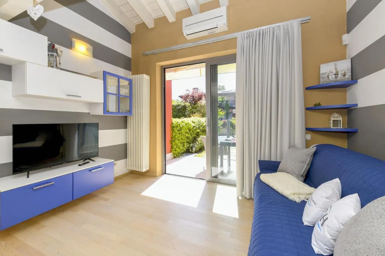 Acquarius Resort Sirmione - Mgh Apartment