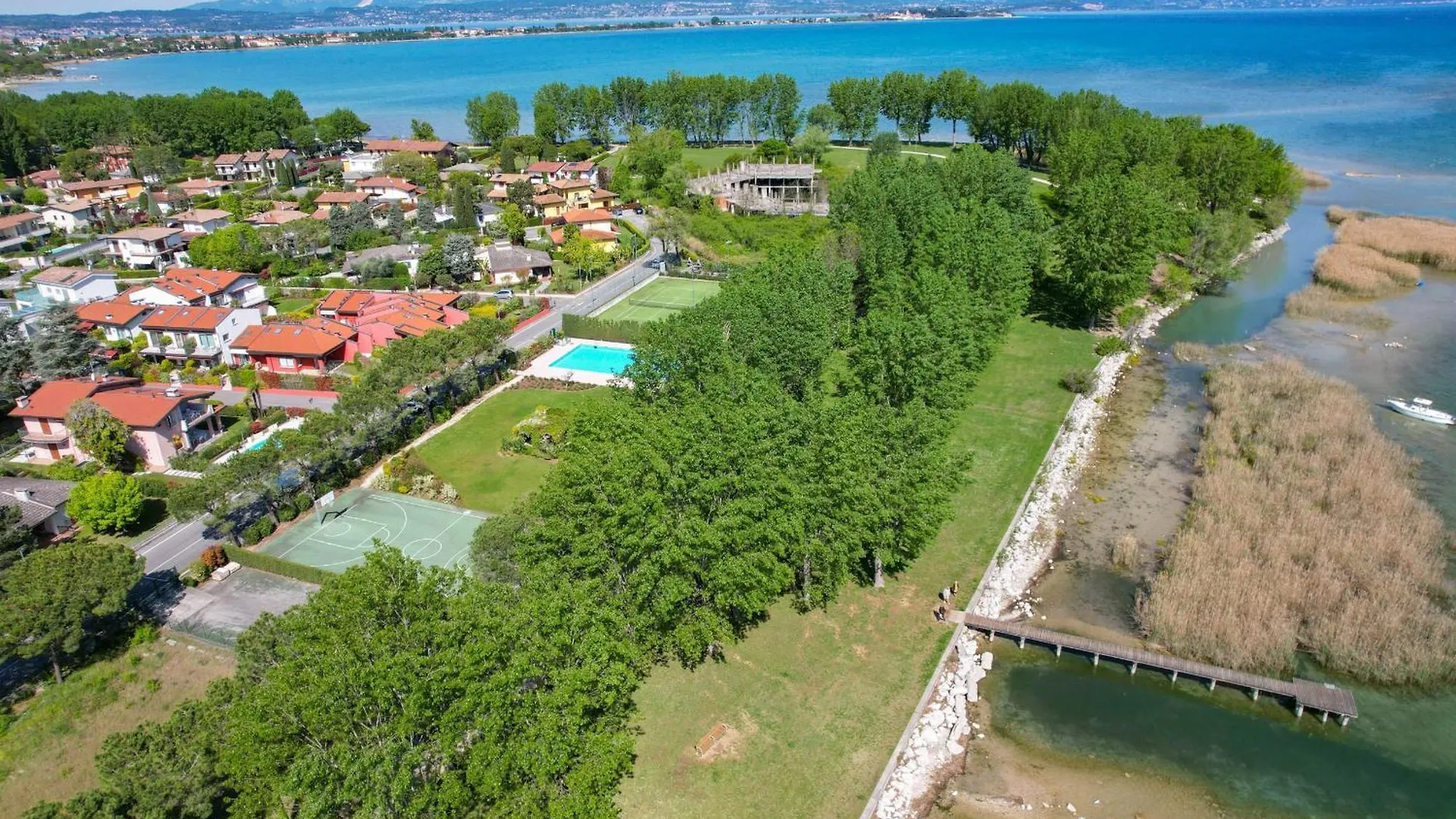 Acquarius Resort Sirmione - Mgh Apartment